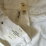 Madewell NWT White The 1997 Denim Bermuda Short Size 29 Photo 5