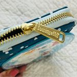 Lounge Fly DISNEY  Mickey Snowglobe Wallet Photo 3