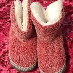 Dress Barn Sherpa Slippers Photo 0