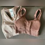 Gymshark Sports Bra
& AERIE XS Photo 0