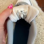 Nike tennis shoes size 6 kids women’s 8 Photo 2