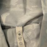 Lululemon Size 4 White Camo Leggings Photo 4
