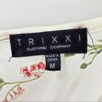 Trixxi floral print flounce dress juniors medium Photo 4