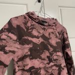 Athleta  Girl Long Sleeve Camo Hoodie With Thumb Holes Size Large‎ 12 Photo 6