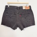 Levi's NWT‎ Levi’s 501 High Rise Button Fly Dark Wash Jean Shorts in Black Plus Size 32 Photo 9
