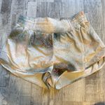 Lululemon  Hotty Hot Shorts 2.5" Photo 0