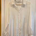 WHITE CLASSIC BUTTON UP SHIRT LONG SLEEVES WITH BUTTON CLOSURE PTP 21” Size undefined Photo 0