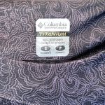 Columbia Shirt Womens Small Titanium Quick Dry Athletic Active Wear Floral Gray Photo 2