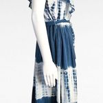 Crown & Ivy Blue & White Tie Due Surplice Flutter Sleeve Midi Dress Size Medium Photo 3