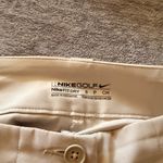 Nike NWOT- DRIFIT GOLF WOMENS CREAM SKIRT SIZE 6 Photo 4