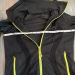 Lululemon Scuba Zip Up Hoodie Gray and Lime Green ~ Size 6 Photo 4