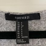 Forever 21 Light Grey Knitted Tank Top Size Small. Photo 6