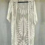 Rebellion Women’s White  Throw over Photo 0