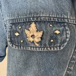Vintage fall Denim Shirt Large – Studded Leaf Embroidery 90s Style Blue Photo 4