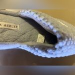 Laura Ashley  Memory Foam Slippers  Blue Size Lg 8-9 Indoor Shoes Photo 9