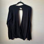 Mondetta  Women’s Black Open Front Exposed Back Athleisure Yoga Size Medium Photo 3