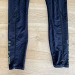 White Fox Boutique White Fox Active Work Out Set in Black and Green Photo 2