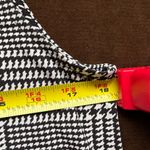 Banana Republic Silky Black & White Sleeveless folded Collar Top SZ M Good Cond Photo 5