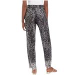 Fever Boudre Black White Crinkle Pleated Pull Photo 1