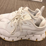 Reebok  sneakers  Photo 0