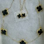 Black and Gold Set Photo 0