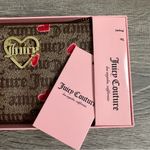 Juicy Couture NWT  Chesnut Chino Large Zip Around Boxed Set Wallet Photo 1