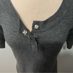 A pea in the pod  Charcoal Grey Snap Henley 3/4 Sleeve Tunic Size Medium Photo 1