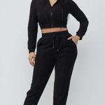 Black Cropped Sweatsuit Set Photo 0