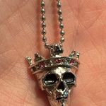 Disney pirate princess necklace Photo 1