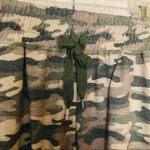 Xersion Lounge Womens Olive Camo Capri Sz S Photo 4