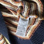 Madewell  Arden Cropped Cream and Blue V-Neck Sweater with Navy Trim Photo 7