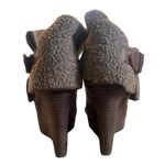 Max Studio Y2K brown leather Sherpa fur buckle,  boot size 7.5-8 like new Photo 5