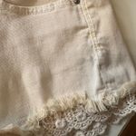 Daytrip  Capricorn Cream Crochet Shorts Size 26‎ Photo 4