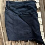 Old Navy  Black O.G. Straight High-Rise denim shorts plus size 24 Photo 5