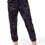 Onzie  Crushed Velvet Legging joggers Photo 0