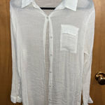 White Button Down Shirt with Long Sleeves and Lightweight Fabric Size M Photo 0