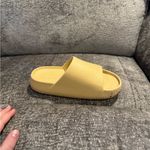 Nike Women’s  Yellow Slide Sandals Size 5 Photo 2