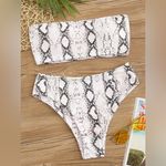 Women's Strapless Bandeau High Rise Bikini Set in Snakeskin Print Size M White Size M Photo 0