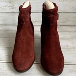 NWT Diba Women's Sleek Suede Bootie in Burgundy Red Gold Hardware Size 7.5 Photo 2