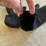 Beautiful pair of vintage black unlined gloves fit like a size medium / large Photo 2