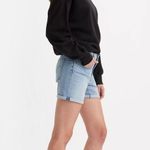 Levi's Mid Length Women’s Hypersoft Mid Rise Shorts Light Wash Size 10 Waist 30 Photo 2