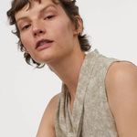 H&M Green & White Micro Floral Print Tie-Detail Top Photo 3