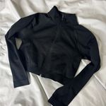 Alphalete  Amplify Jacket Photo 0