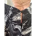 JWLovesMe Junior's Hawaiian Inspired Tropical Leaves Adjustable Cami Romper L Black Size L Photo 4