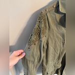 Buckle BKE Olive Green Women's Jacket With Lace & Stud Detail Photo 5