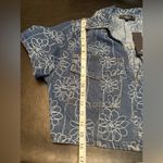 Lulus Lulu’s medium wash embroidery denim Crop Top size L NWT Photo 10