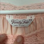 Vanity Fair 💕 Vintage  Pink Embroidered Rosebuds Lace Nightgown • XS 🔴 Photo 4