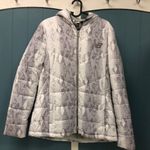 New Balance  Women’s Puffer Jacket snake print size L fluffy lined‎ Photo 1