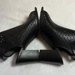 White Mountain  Serina Faux Leather Laser Cutout Open Toe Heel Sandals Size 8M Photo 5