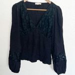 Prómesa Promesa Black Lace Long Sleeve Smocked Blouse Photo 0